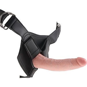 Strap-On Harness 17.8cm Penis pe Vibreaza.ro